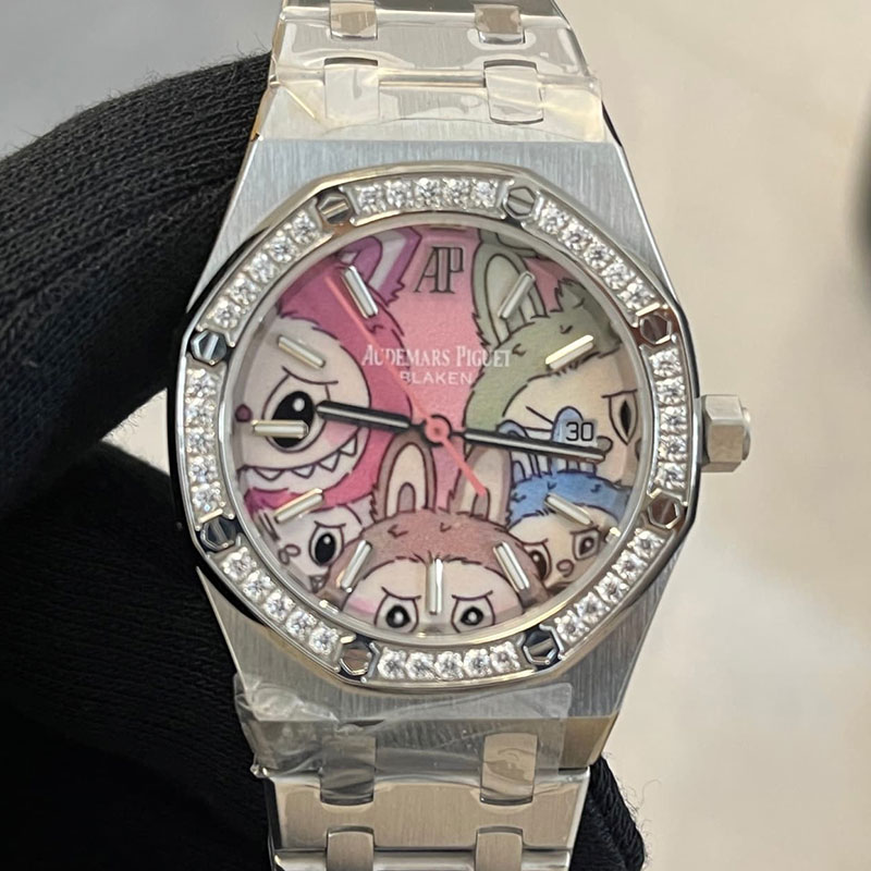 【OMF製】オーデマ ピゲコピー ロイヤル オーク オートマティック 34mm Lady Labubu Dial Best Replica